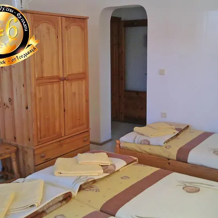 Dicev Casa de hóspedes Obzor